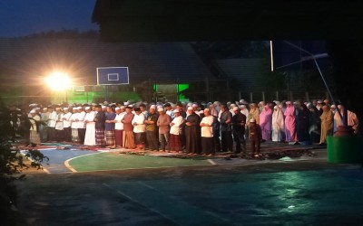 SMAN 1 Satui Laksanakan Sholat Hajat untuk Persiapan Ujian Sekolah